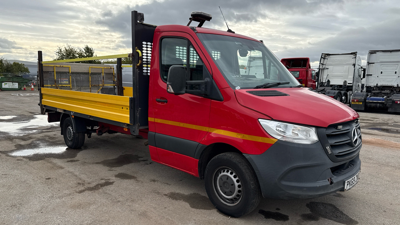 Mercedes-Benz Sprinter 314 CDI - الشاحنات الصغيرة المسطحة: صور 1 Mercedes-Benz Sprinter 314 CDI - الشاحنات الصغيرة المسطحة: صور 1