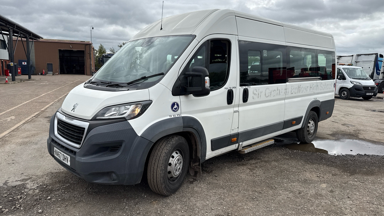 PEUGEOT BOXER 2.0 BLUEHDI 130PS - حافلة صغيرة, ميكروباص: صور 2 PEUGEOT BOXER 2.0 BLUEHDI 130PS - حافلة صغيرة, ميكروباص: صور 2