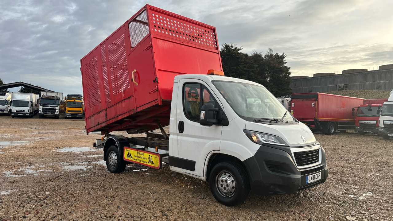 PEUGEOT BOXER 335 2.0 BLUEHDI 130PS PLUS - قلاب صغير: صور 1 PEUGEOT BOXER 335 2.0 BLUEHDI 130PS PLUS - قلاب صغير: صور 1