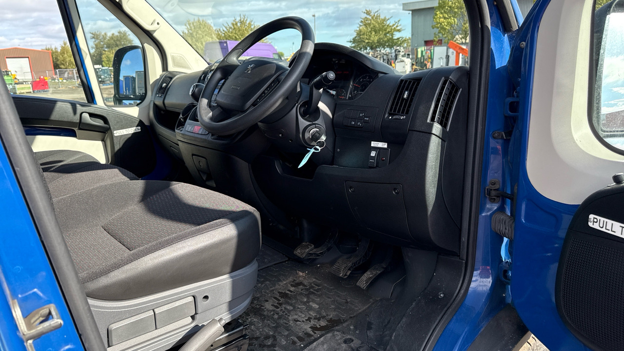 PEUGEOT BOXER 440 2.0 BlueHDi 130ps - حافلة صغيرة, ميكروباص: صور 5 PEUGEOT BOXER 440 2.0 BlueHDi 130ps - حافلة صغيرة, ميكروباص: صور 5