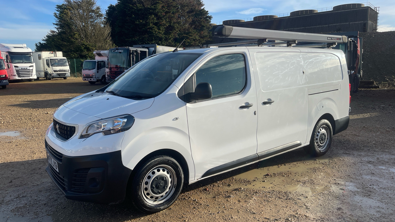 PEUGEOT EXPERT PROFESSIONAL 1200 1.5 BLUEHDI 100PS - فان المدمجة: صور 2 PEUGEOT EXPERT PROFESSIONAL 1200 1.5 BLUEHDI 100PS - فان المدمجة: صور 2