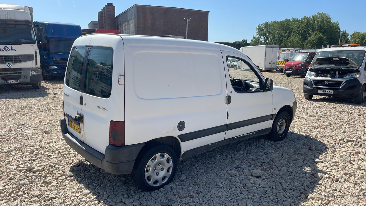PEUGEOT PARTNER 600 - فان المدمجة: صور 4 PEUGEOT PARTNER 600 - فان المدمجة: صور 4