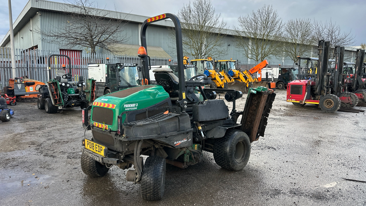 RANSOMES PARKWAY 3 METEOR - جزازة المروج: صور 4 RANSOMES PARKWAY 3 METEOR - جزازة المروج: صور 4