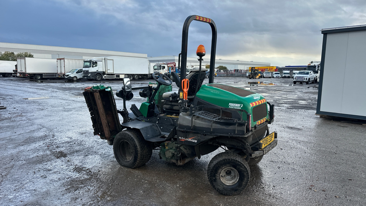 RANSOMES PARKWAY 3 METEOR - جزازة المروج: صور 3 RANSOMES PARKWAY 3 METEOR - جزازة المروج: صور 3