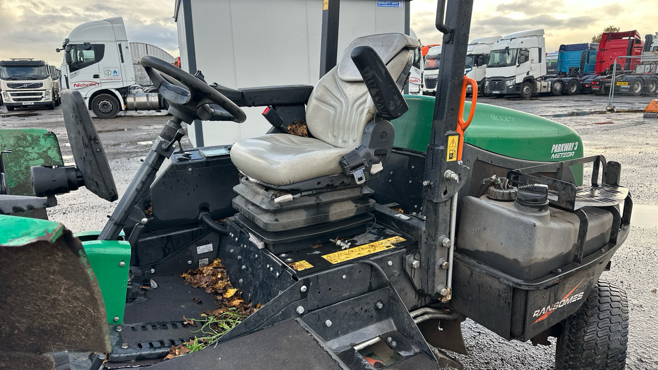 RANSOMES PARKWAY 3 METEOR - جزازة المروج: صور 5 RANSOMES PARKWAY 3 METEOR - جزازة المروج: صور 5