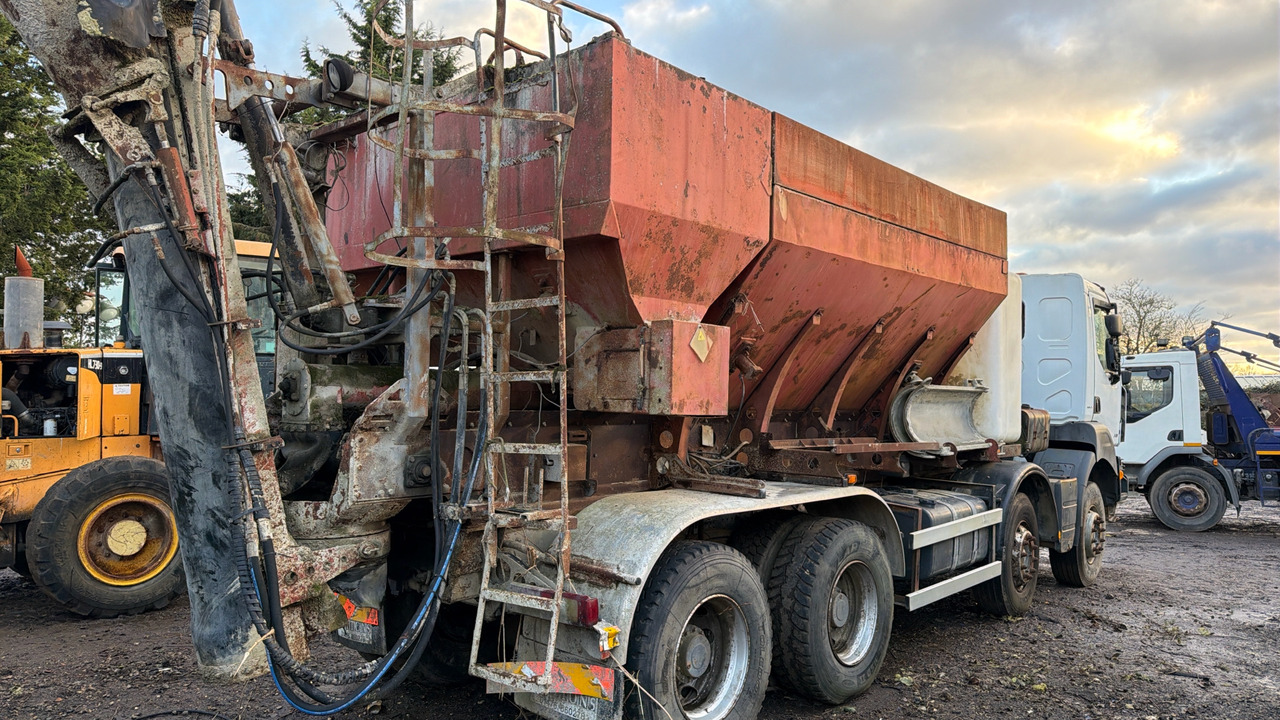 RENAULT 370 DXI - شاحنة خلاطة خرسانة: صور 4 RENAULT 370 DXI - شاحنة خلاطة خرسانة: صور 4