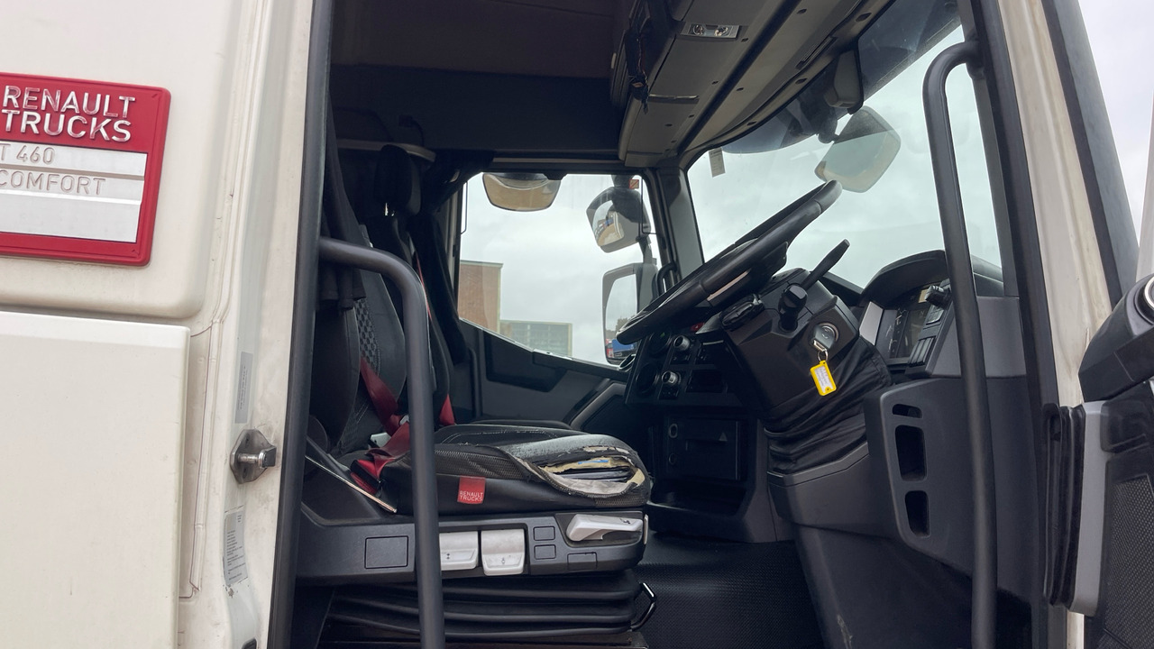 RENAULT T 460 - شاحنة جرار: صور 5 RENAULT T 460 - شاحنة جرار: صور 5