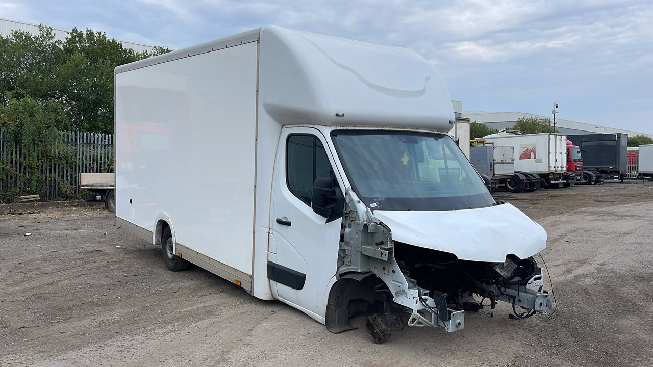 Renault Master 35 - الشاحنات الصغيرة صندوق مغلق: صور 1 Renault Master 35 - الشاحنات الصغيرة صندوق مغلق: صور 1