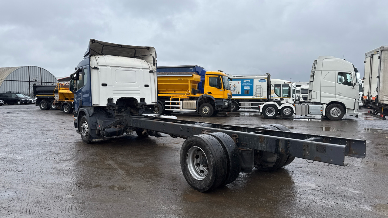 SCANIA P 230 - الشاسيه شاحنة: صور 3 SCANIA P 230 - الشاسيه شاحنة: صور 3