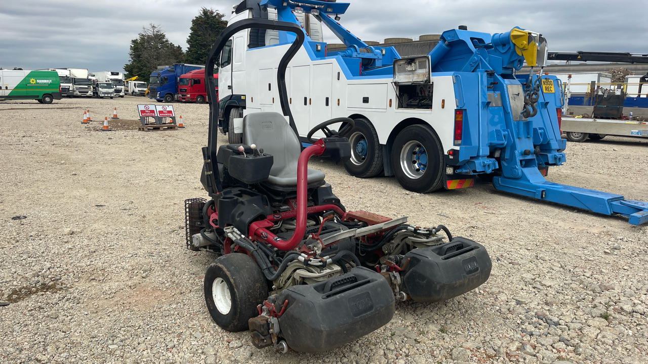 TORO 04520 - جزازة المروج: صور 1 TORO 04520 - جزازة المروج: صور 1