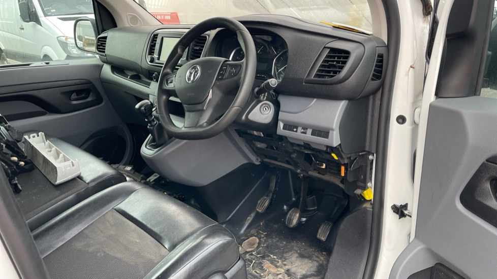 VAUXHALL VIVARO 3100 2.0D DYNAMIC 120PS - فان المدمجة: صور 2 VAUXHALL VIVARO 3100 2.0D DYNAMIC 120PS - فان المدمجة: صور 2