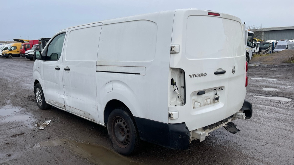 فان المدمجة VAUXHALL VIVARO 3100 2.0D DYNAMIC 120PS: صور 9
