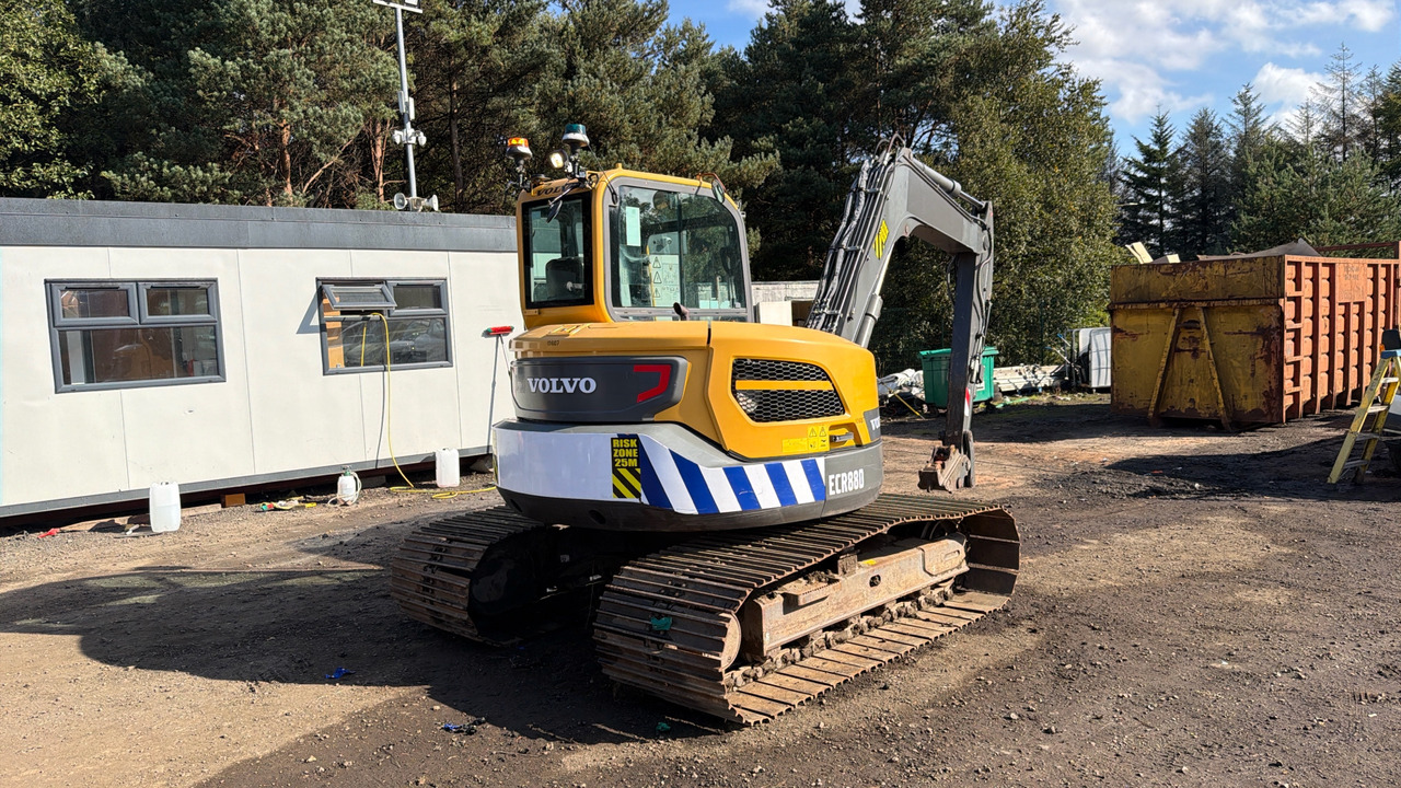 VOLVO ECR88D - معدات البناء: صور 4 VOLVO ECR88D - معدات البناء: صور 4