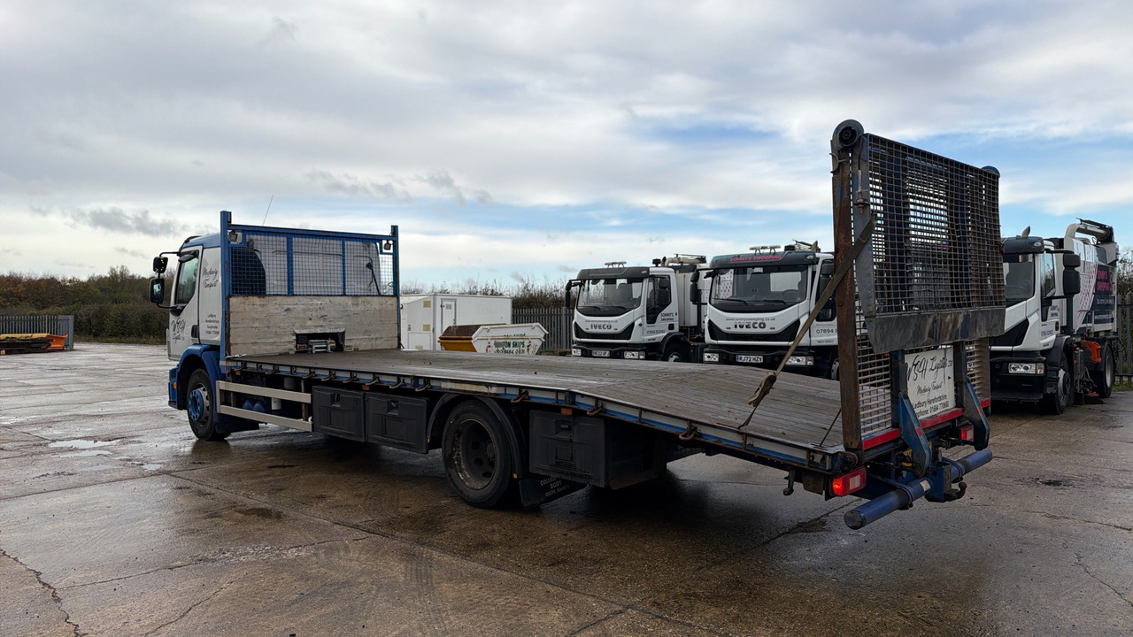 VOLVO FE 280 - سيارة السحب للتصليح: صور 3 VOLVO FE 280 - سيارة السحب للتصليح: صور 3