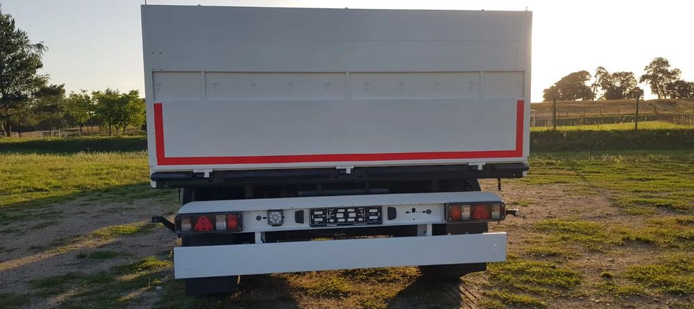 Krone Budowlana Skrzynia Odnowiona - مقطورات مسطحة: صور 4 Krone Budowlana Skrzynia Odnowiona - مقطورات مسطحة: صور 4