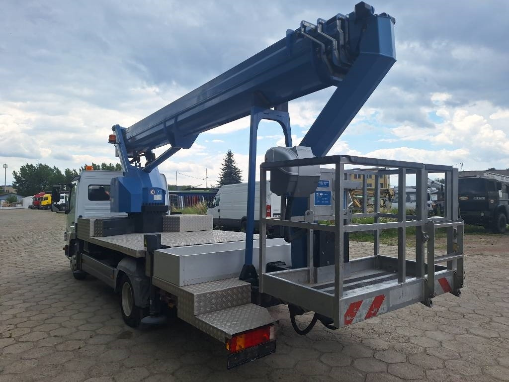 Mercedes-Benz Wumag WT 300 - رافعات سلة تلسكوبية: صور 4 Mercedes-Benz Wumag WT 300 - رافعات سلة تلسكوبية: صور 4