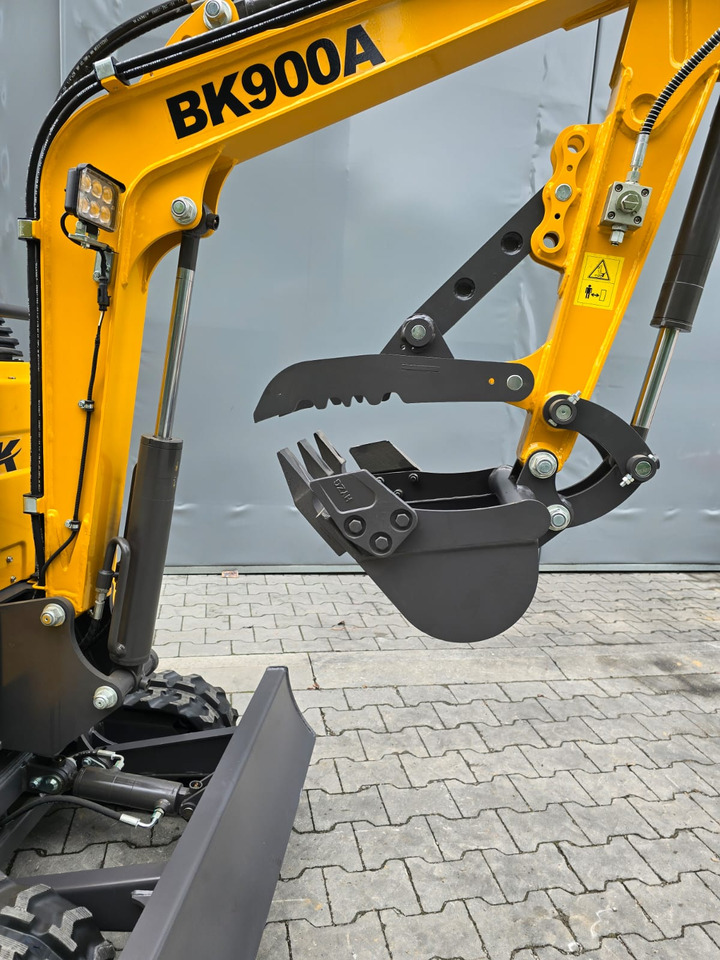 Berger Kraus BK900A Minikoparka Berger Kraus - حفارة مصغرة: صور 4 Berger Kraus BK900A Minikoparka Berger Kraus - حفارة مصغرة: صور 4