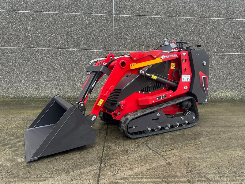 Rhinoceros KS925 - بلدوزر: صور 1 Rhinoceros KS925 - بلدوزر: صور 1