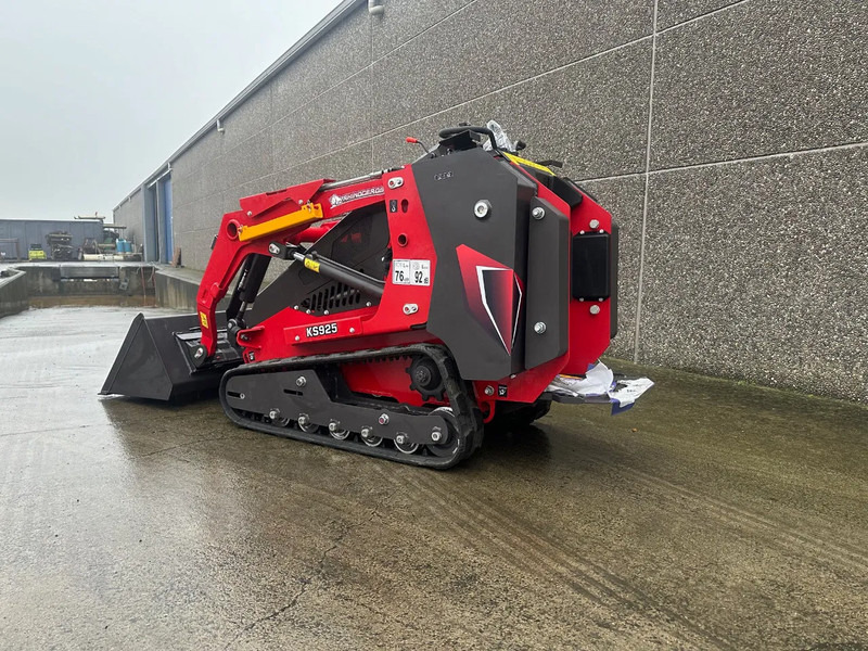 Rhinoceros KS925 - بلدوزر: صور 2 Rhinoceros KS925 - بلدوزر: صور 2