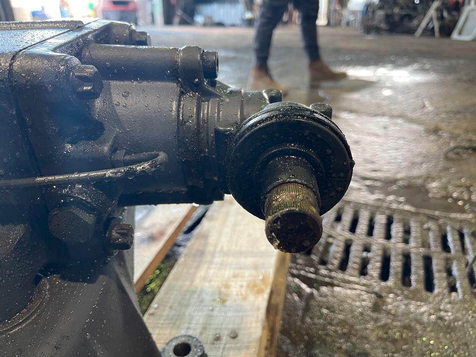 DAF CF Lenkung Lenkgetriebe - قيادة السيارة - شاحنة: صور 3 DAF CF Lenkung Lenkgetriebe - قيادة السيارة - شاحنة: صور 3