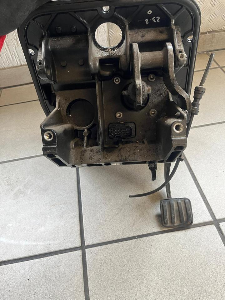 IVECO STRALIS 450 Fußbremsventil Bremsventil WABCO 9650019060 - صمام الفرامل - شاحنة: صور 4 IVECO STRALIS 450 Fußbremsventil Bremsventil WABCO 9650019060 - صمام الفرامل - شاحنة: صور 4