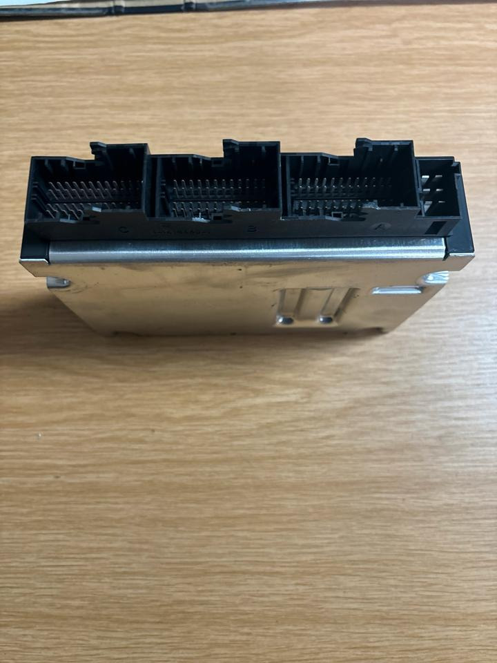 MAN Continental Elektronik PTM Steuergerät 81.25805-7116 - كتلة التحكم - شاحنة: صور 3 MAN Continental Elektronik PTM Steuergerät 81.25805-7116 - كتلة التحكم - شاحنة: صور 3