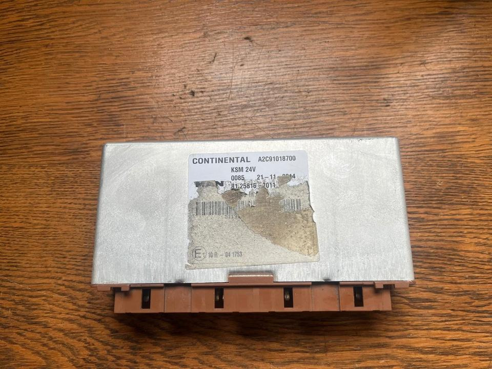 MAN Continental KSM Steuergerät 81.25816-7011 - كتلة التحكم - شاحنة: صور 1 MAN Continental KSM Steuergerät 81.25816-7011 - كتلة التحكم - شاحنة: صور 1