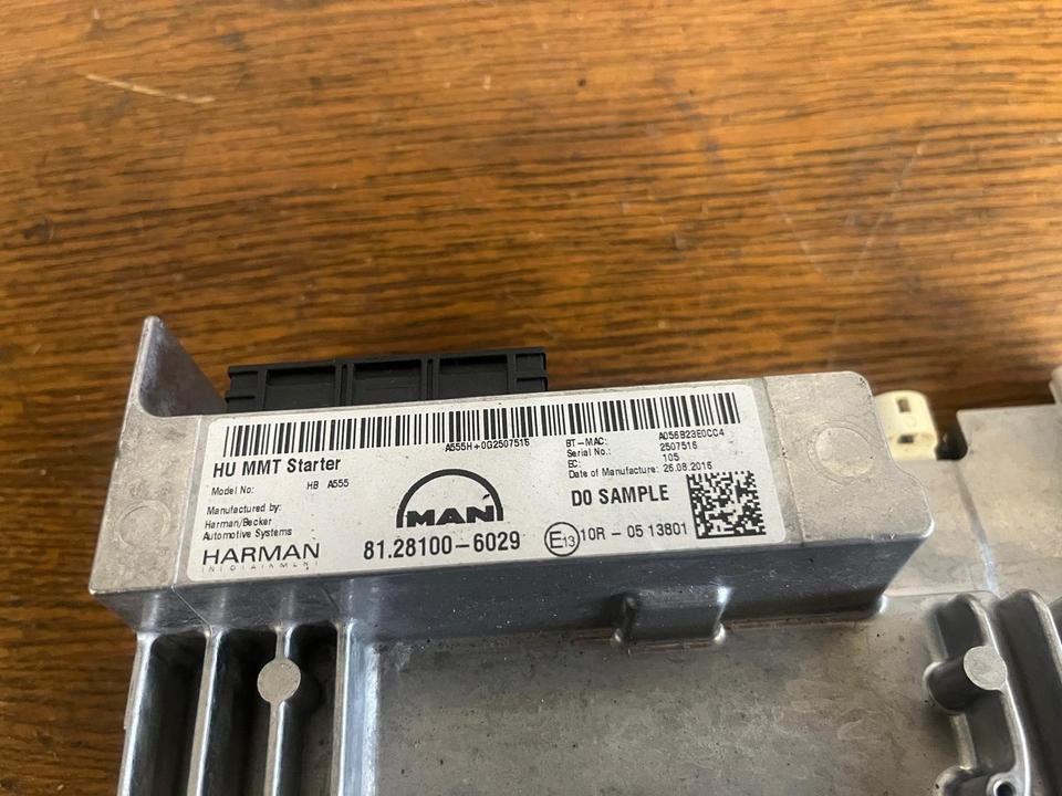 MAN EU6 Radio/Navigationssystem 81.28100-6029 - نظم الملاحة - شاحنة: صور 3 MAN EU6 Radio/Navigationssystem 81.28100-6029 - نظم الملاحة - شاحنة: صور 3