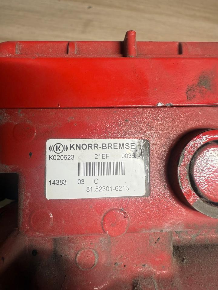 MAN KNORR-BREMSE EBS Ventil K020623 81.52301-6213 - صمام - شاحنة: صور 5 MAN KNORR-BREMSE EBS Ventil K020623 81.52301-6213 - صمام - شاحنة: صور 5