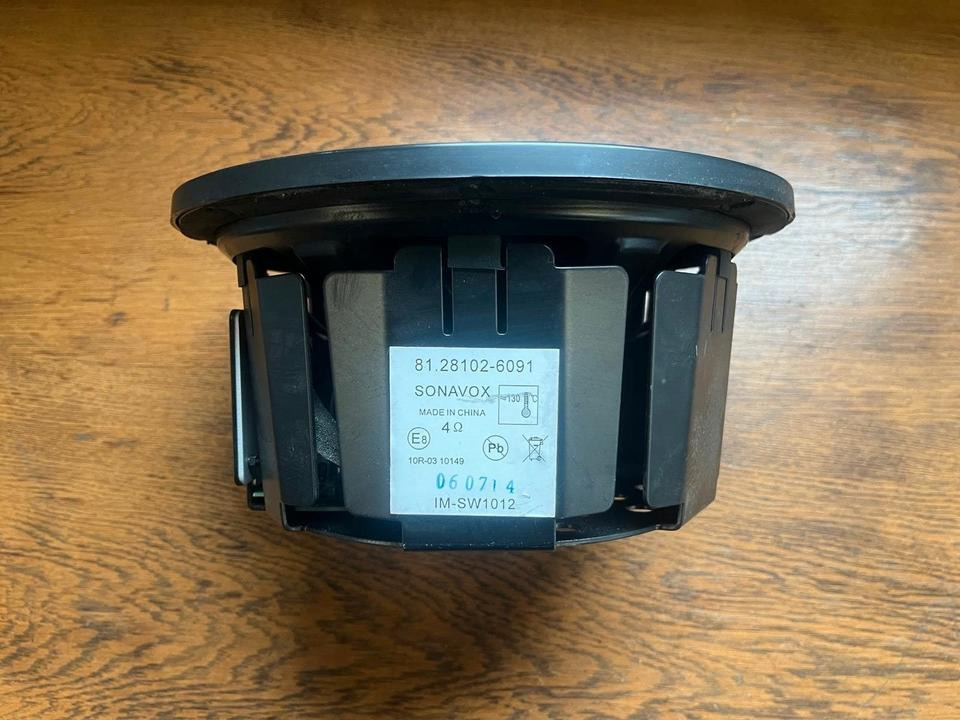 MAN Lautsprecher TGS TGX TGL TGM 81.28102-6091 - النظام الكهربائي - شاحنة: صور 2 MAN Lautsprecher TGS TGX TGL TGM 81.28102-6091 - النظام الكهربائي - شاحنة: صور 2