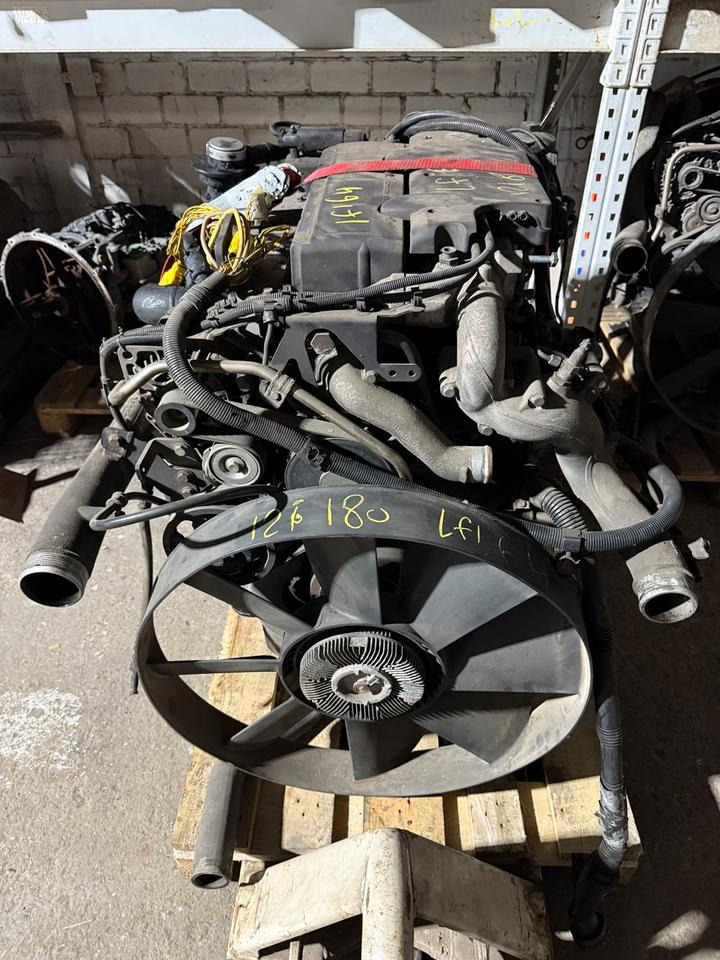 MAN Motor 12.180 EU5 D0834 LFL 64 - المحرك - شاحنة: صور 1 MAN Motor 12.180 EU5 D0834 LFL 64 - المحرك - شاحنة: صور 1