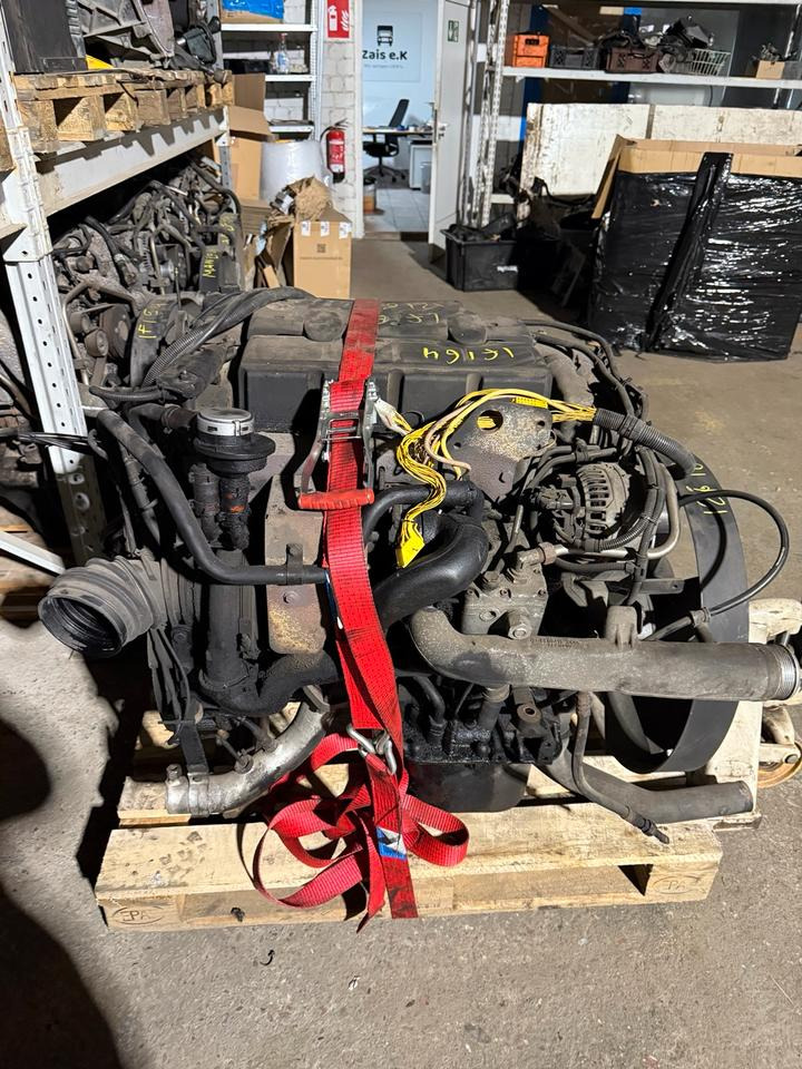 MAN Motor 12.180 EU5 D0834 LFL 64 - المحرك - شاحنة: صور 3 MAN Motor 12.180 EU5 D0834 LFL 64 - المحرك - شاحنة: صور 3