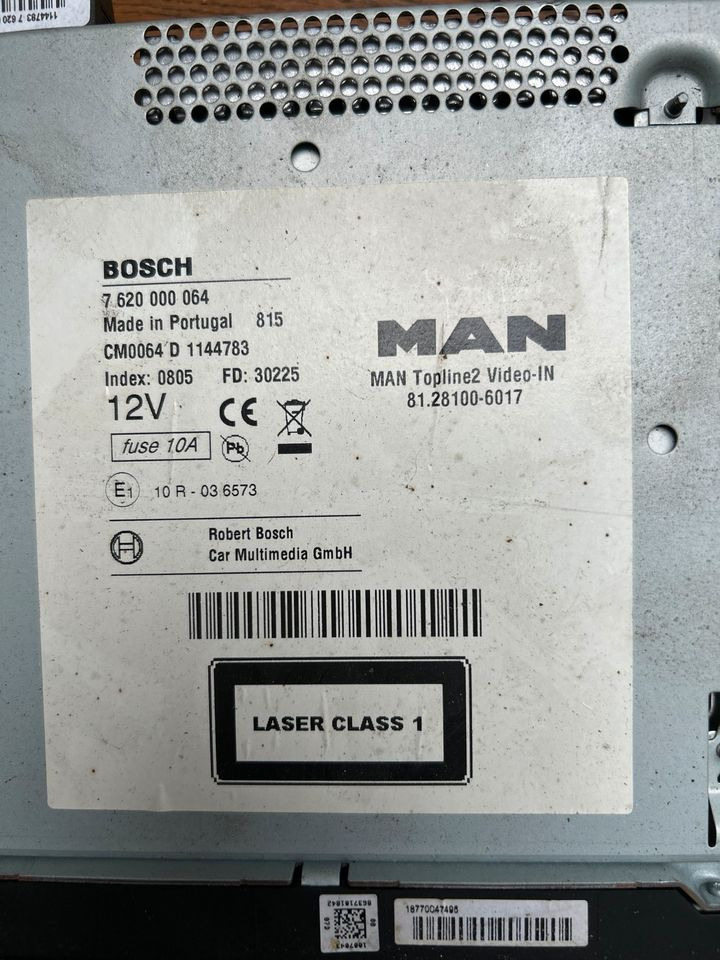 MAN Radio/Navigationssystem TGM BOSCH 81.28100-6017 - نظم الملاحة - شاحنة: صور 3 MAN Radio/Navigationssystem TGM BOSCH 81.28100-6017 - نظم الملاحة - شاحنة: صور 3