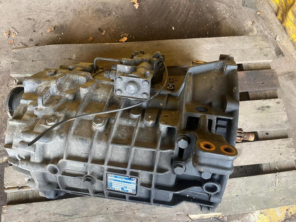 MAN TGL Schaltgetriebe 6 S 800 TO 81.32004-6180 - نقل الحركة - شاحنة: صور 4 MAN TGL Schaltgetriebe 6 S 800 TO 81.32004-6180 - نقل الحركة - شاحنة: صور 4