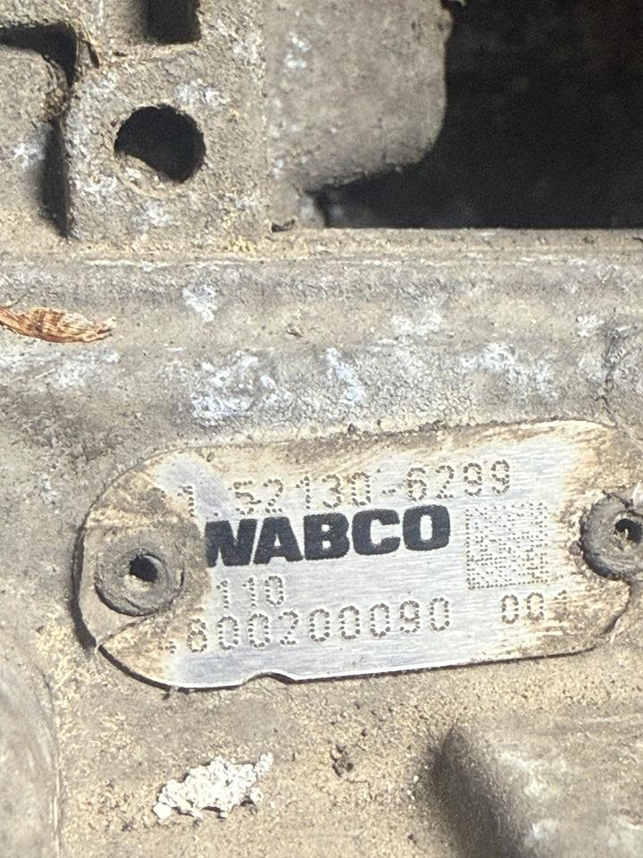 MAN WABCO Fußbremsventil 4800200090 - أجزاء الفرامل - شاحنة: صور 3 MAN WABCO Fußbremsventil 4800200090 - أجزاء الفرامل - شاحنة: صور 3