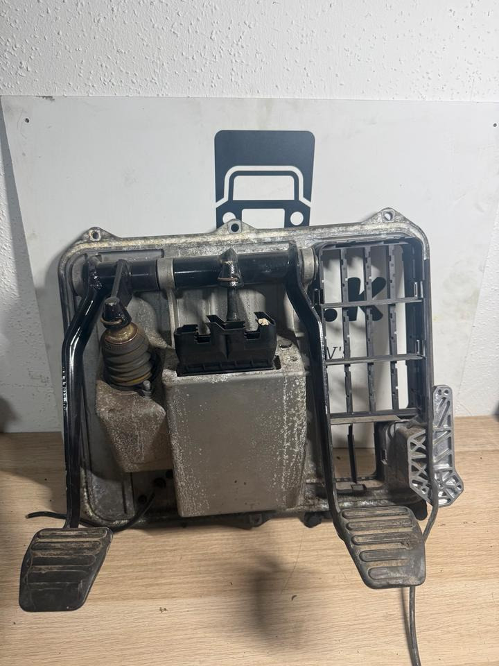 MAN WABCO Fußbremsventil 4800200260 - أجزاء الفرامل - شاحنة: صور 4 MAN WABCO Fußbremsventil 4800200260 - أجزاء الفرامل - شاحنة: صور 4