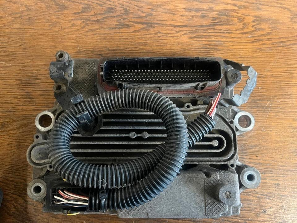 Mercedes Actros MP4 Auspuffsteuergerät A0004464954 - كتلة التحكم - شاحنة: صور 2 Mercedes Actros MP4 Auspuffsteuergerät A0004464954 - كتلة التحكم - شاحنة: صور 2