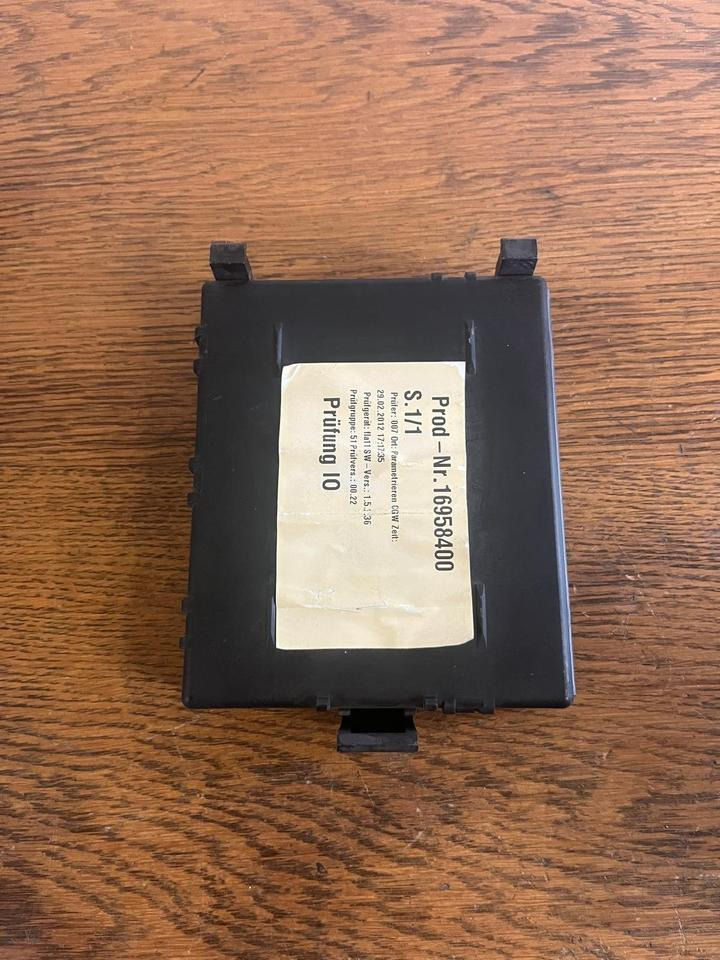 Mercedes Actros MP4 Central Gateway Steuergerät A0004461127 - كتلة التحكم - شاحنة: صور 4 Mercedes Actros MP4 Central Gateway Steuergerät A0004461127 - كتلة التحكم - شاحنة: صور 4