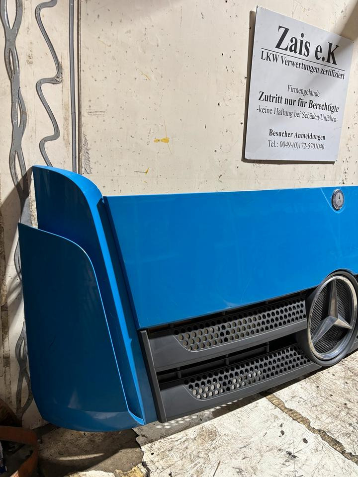 Mercedes Actros MP4 Motorhaube A9607500309 - هود - شاحنة: صور 2 Mercedes Actros MP4 Motorhaube A9607500309 - هود - شاحنة: صور 2