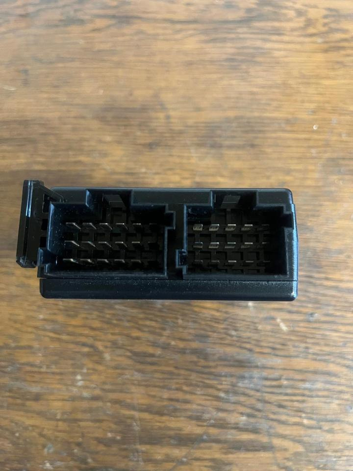 Mercedes Actros MP4 Video Radar Steuergerät A0004463551 - كتلة التحكم - شاحنة: صور 4 Mercedes Actros MP4 Video Radar Steuergerät A0004463551 - كتلة التحكم - شاحنة: صور 4