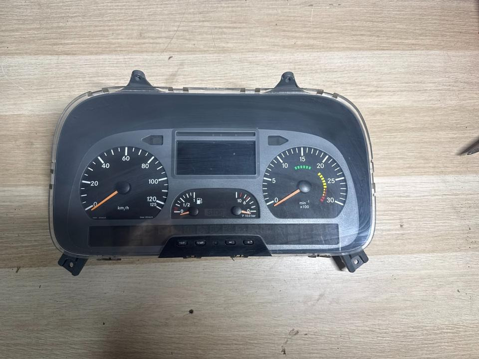 Mercedes Ategi kombiinstrument Tacho A0044463421 - لوحة القيادة - شاحنة: صور 2 Mercedes Ategi kombiinstrument Tacho A0044463421 - لوحة القيادة - شاحنة: صور 2