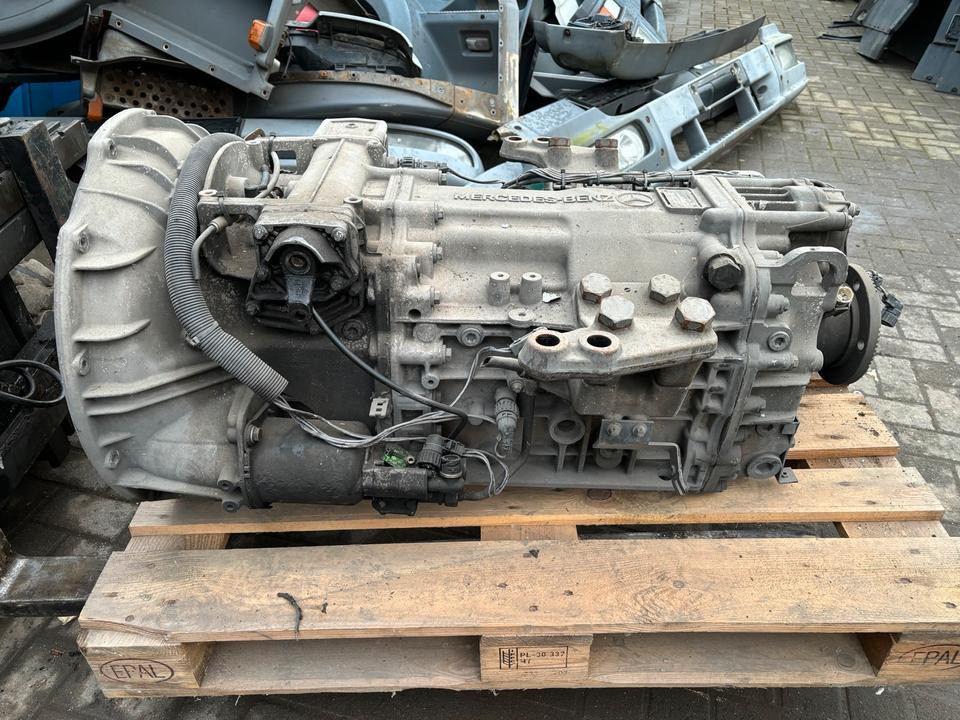 Mercedes-Benz Axor 1840 Schaltgetriebe G221-9 - نقل الحركة - شاحنة: صور 3 Mercedes-Benz Axor 1840 Schaltgetriebe G221-9 - نقل الحركة - شاحنة: صور 3