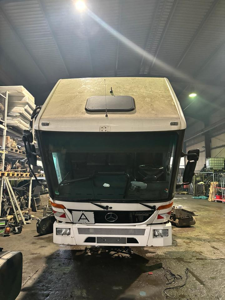 Mercedes-Benz Econic Müllwagen Kabine mit Frontpaket - قطع الغيار: صور 1 Mercedes-Benz Econic Müllwagen Kabine mit Frontpaket - قطع الغيار: صور 1