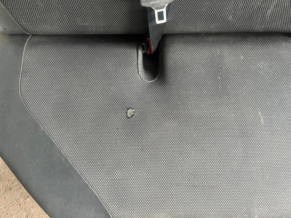 Mercedes Sprinter 4er-Sitzbank Hinten - مقاعد السيارات - شاحنة: صور 3 Mercedes Sprinter 4er-Sitzbank Hinten - مقاعد السيارات - شاحنة: صور 3