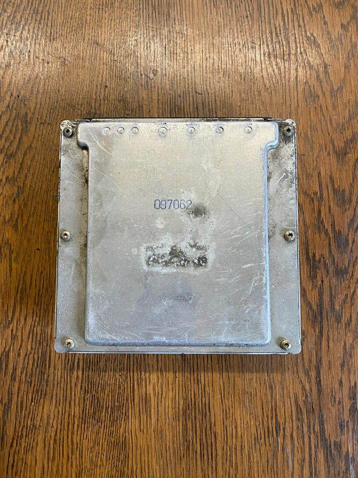 Mercedes Sprinter BOSCH Steuergerät A 000 153 73 79 - كتلة التحكم - شاحنة: صور 3 Mercedes Sprinter BOSCH Steuergerät A 000 153 73 79 - كتلة التحكم - شاحنة: صور 3