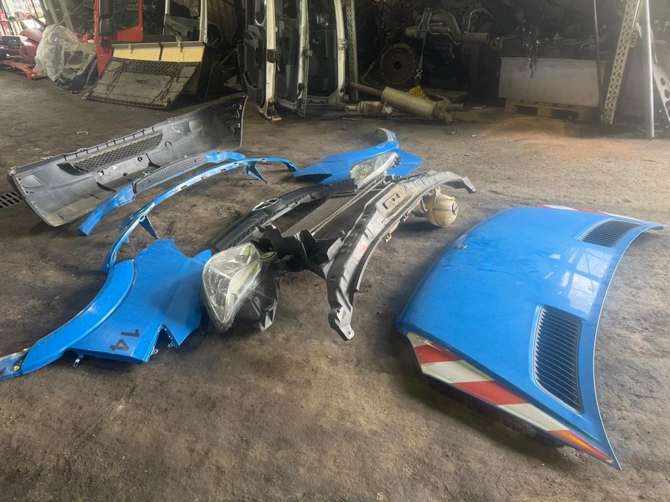 Mercedes Sprinter Frontpaket Komplet - هيكل السيارة الخارجية - شاحنة: صور 4 Mercedes Sprinter Frontpaket Komplet - هيكل السيارة الخارجية - شاحنة: صور 4