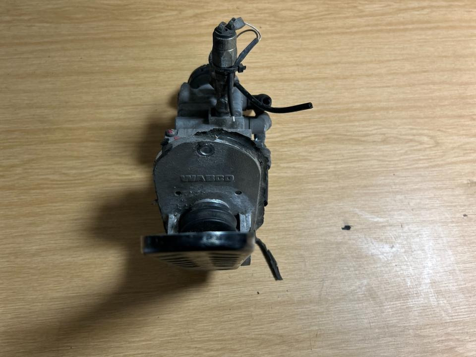 Wabco Bremsventil 4613180260 - صمام الفرامل - شاحنة: صور 3 Wabco Bremsventil 4613180260 - صمام الفرامل - شاحنة: صور 3