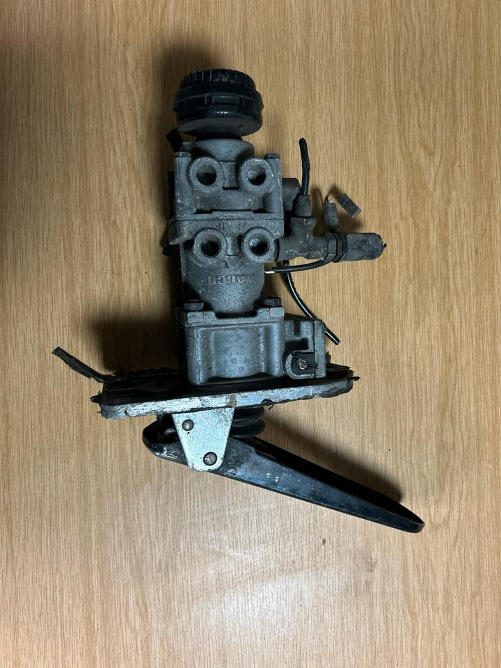 Wabco Bremsventil 4613180260 - صمام الفرامل - شاحنة: صور 2 Wabco Bremsventil 4613180260 - صمام الفرامل - شاحنة: صور 2