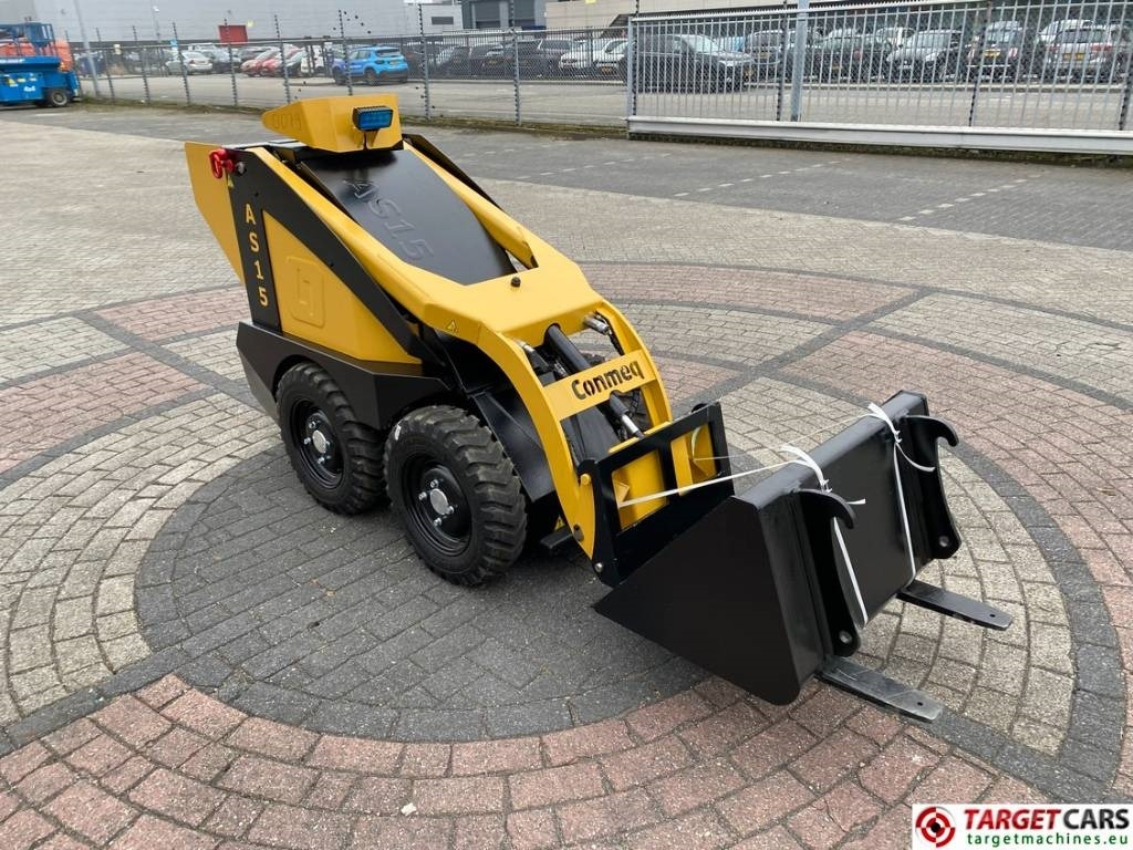 Conmeq AS15 Mini Skid Steer Loader 4x4 Electric - شيول صغير: صور 2 Conmeq AS15 Mini Skid Steer Loader 4x4 Electric - شيول صغير: صور 2