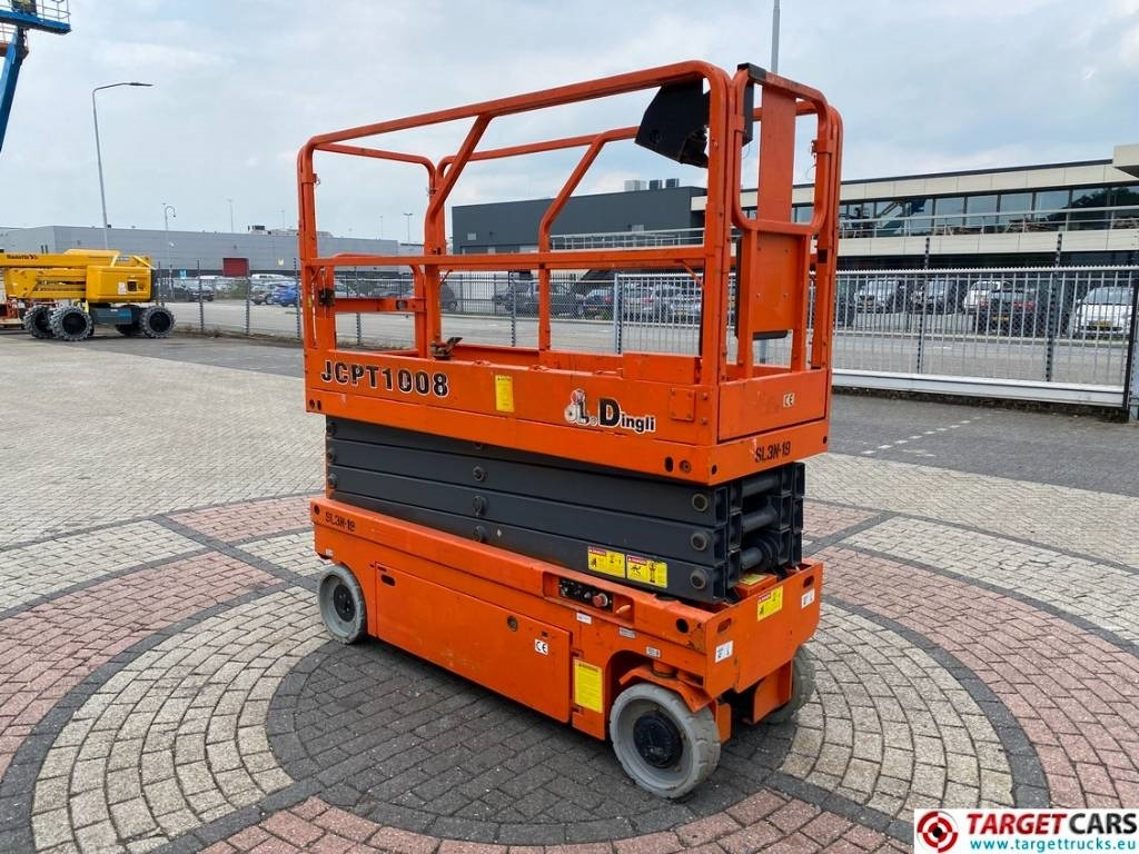 Dingli JCPT1008DC Electric Scissor Work Lift 1000cm - رافعات مقصية: صور 2 Dingli JCPT1008DC Electric Scissor Work Lift 1000cm - رافعات مقصية: صور 2